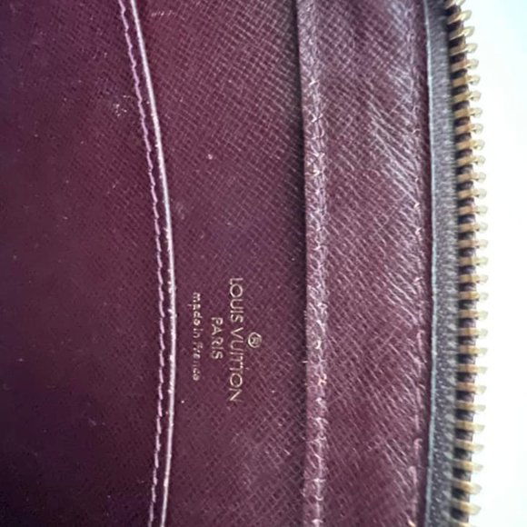 Louis Vuitton Epi leather pouch for men - Picture 3 of 13